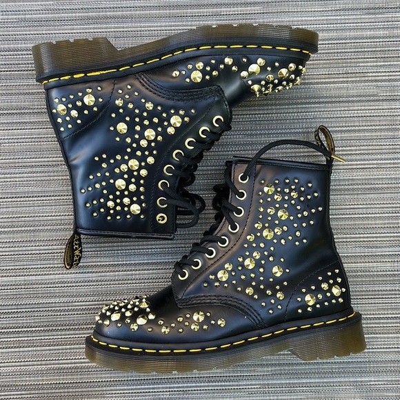 NWOB Dr Martens Midas Gold Metal Studded 1460 Boots~LIMITED  Size EU37 US5M US6L - Picture 10 of 16